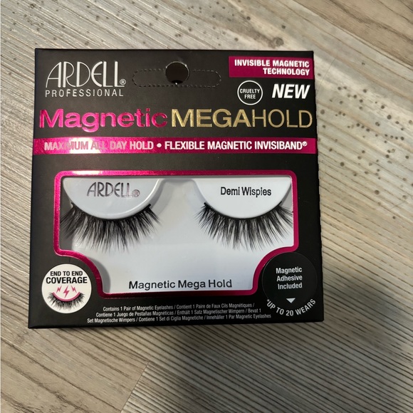 Ardell Professional Magnetic Lashes W/Magnetic Glue, Demi Whispies NIB - Picture 3 of 3